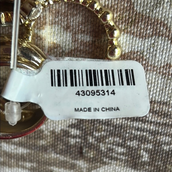 NWT Torrid 5 Piece Rhinestone Heart Ring Set Size 8 - Picture 8 of 8